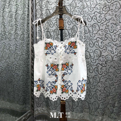 米兰小镇南油版时尚新潮民族风十字绣彩色花卉镂空烧孔吊带背心C8
