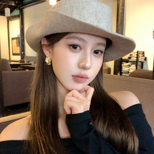 【蜜桃茶】首尔时报 气质金属贝壳耳钉女轻奢高级感耳环小众耳饰