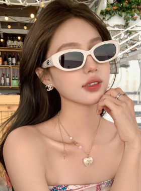 香香千金高级感小方框墨镜