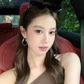 蜜桃茶 显脸小莫比乌斯环素圈耳环女高级感金色水滴大耳扣耳圈