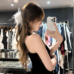 【蜜桃茶】薄雾月光 超仙白色羽毛闪钻抓夹纯欲后脑勺毛毛鲨鱼夹