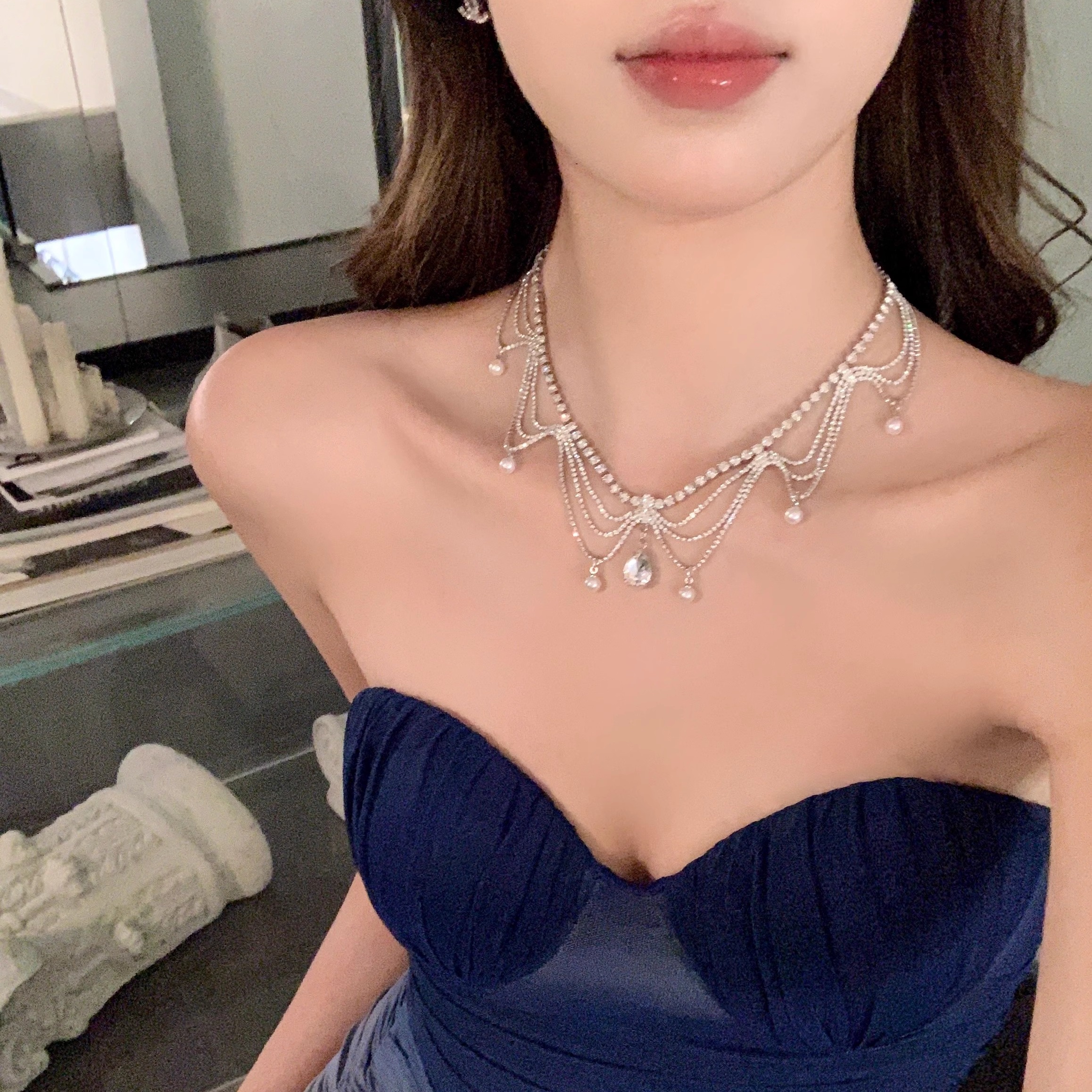 晚宴公主银色水滴珍珠项链