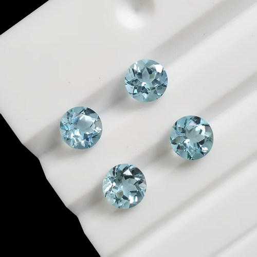 天然海蓝宝石火彩漂亮全净体吊坠