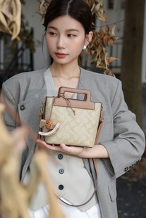 优草坊包包2026新款时尚百搭单肩斜挎包高级感中古包休闲腋下质感