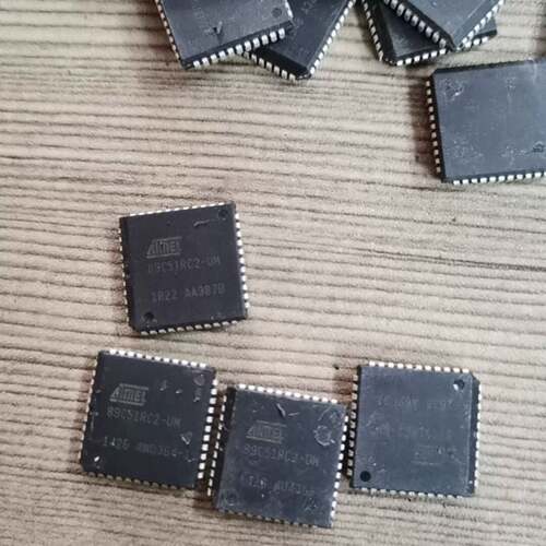可维修ATMEL AT89C51RC2-UM AT89C51RB2
