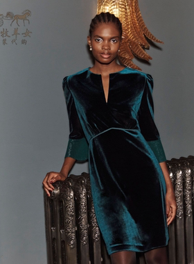 英国Hobbs代购 女装26春新款 英伦绿色天鹅绒V领A字裙连衣裙子