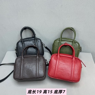 手提箱形女包2026新款时尚欧美小众洋气质感韩版单肩斜挎包小包