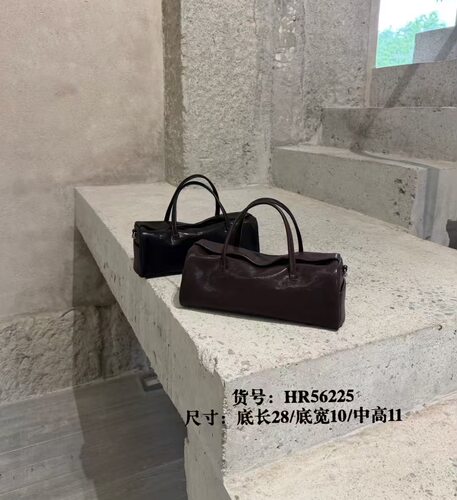 水晶植鞣手提枕头女包2026新款时尚欧美小众洋气质感韩版单肩斜挎
