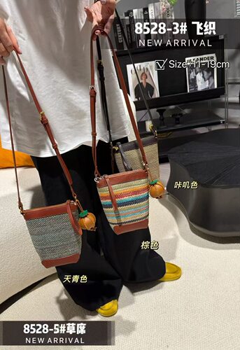 夏季小包织物撞色女包2026新大气质感高级质感百搭通勤斜挎包潮包