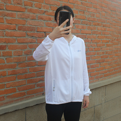 人造棉连帽拉链外穿绵绸休闲服