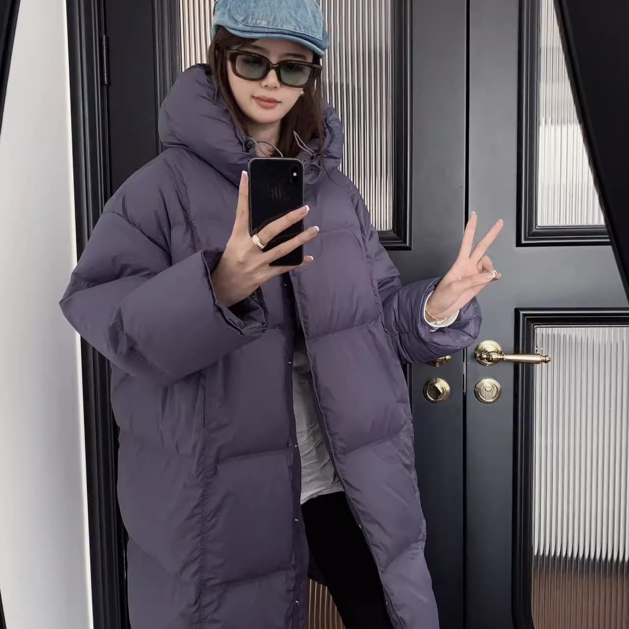 韩版中长款连帽白鸭绒羽绒服