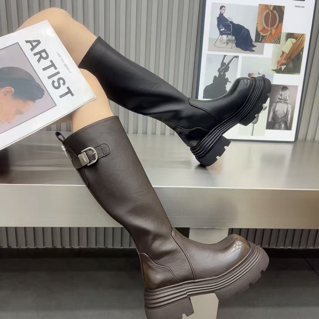 2025年新款厚底粗跟增高后拉链长筒靴女马丁靴保暖修身皮带扣倒靴