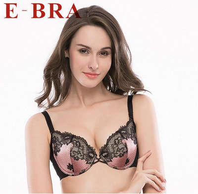 安莉芳双色蕾丝厚感内衣断价特价