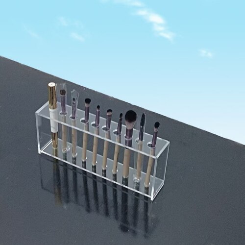牙刷牙具化妆刷口红唇膏眉笔展示