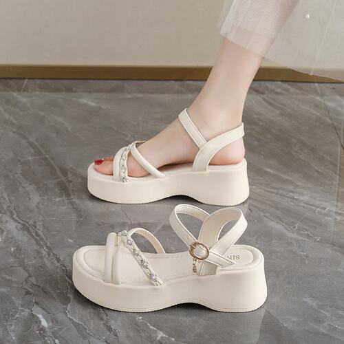 小个子厚底水钻坡跟一字带凉鞋