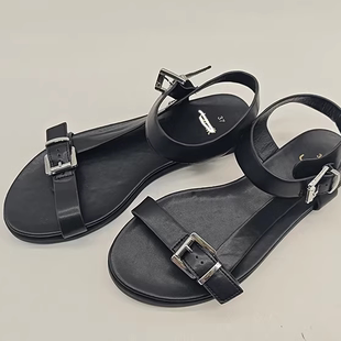 外贸夏季复古平底一字凉鞋女休闲露趾百搭沙滩女鞋透气极简