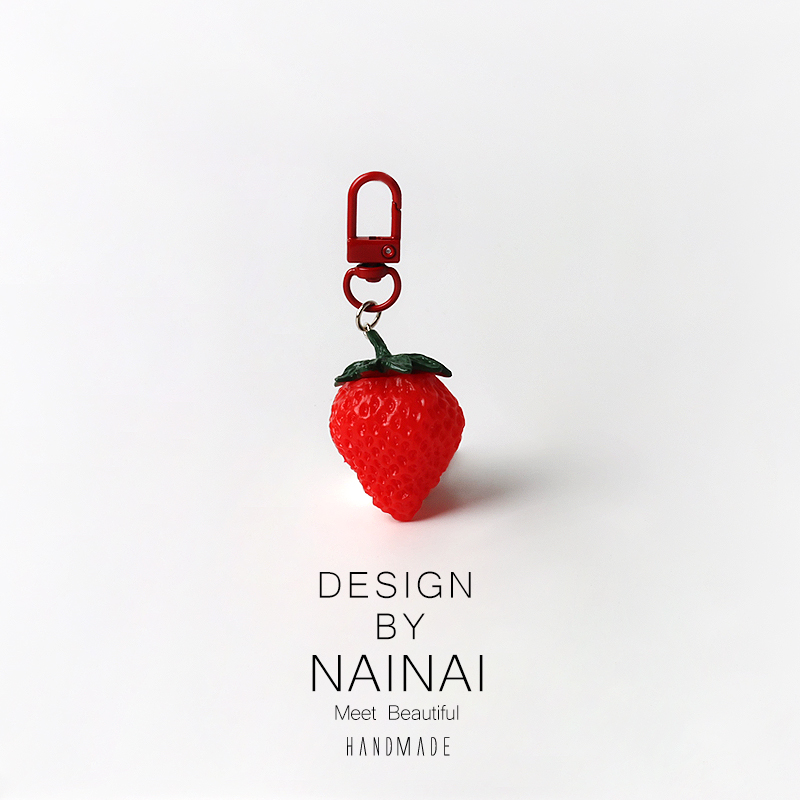 食玩仿真水果草莓钥匙扣搭配吃货挂件背包个性学生摆件挂饰配饰品