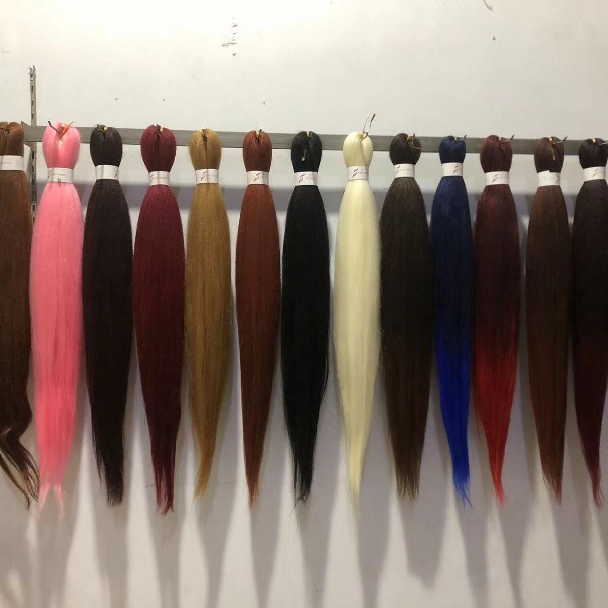 Easy braids 26 inches good quality