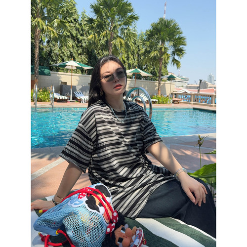 VOGANA戛纳家大码女装韩女慵懒松弛休闲上衣宽松显瘦条纹短袖t恤