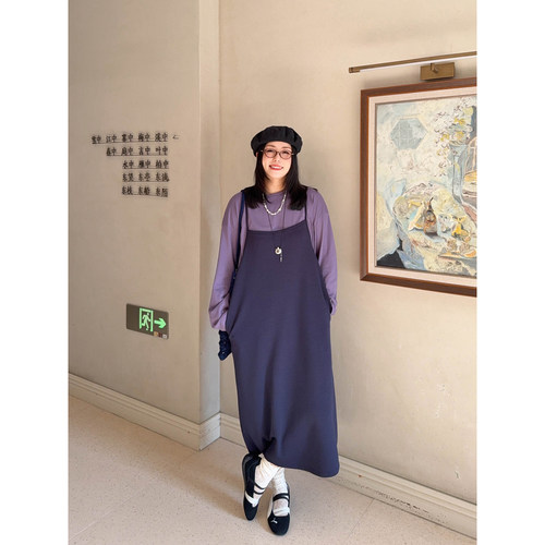 VOGANA戛纳家大码女装春日元气叠穿CP真两件套装长袖t恤吊带裙