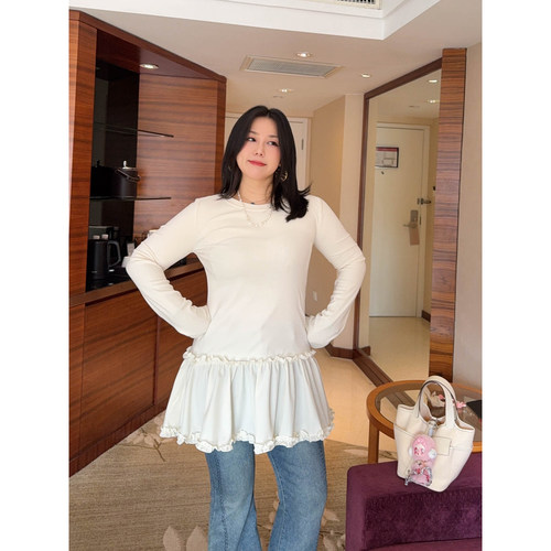 VOGANA戛纳家大码女装韩减龄甜美荷叶木耳边遮胯显瘦打底衫厚t恤