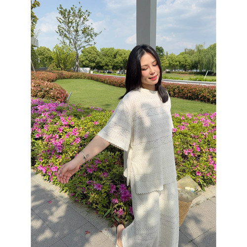 VOGANA戛纳家大码女装温柔老钱风镂空蕾丝上衣高腰A字半身裙套装