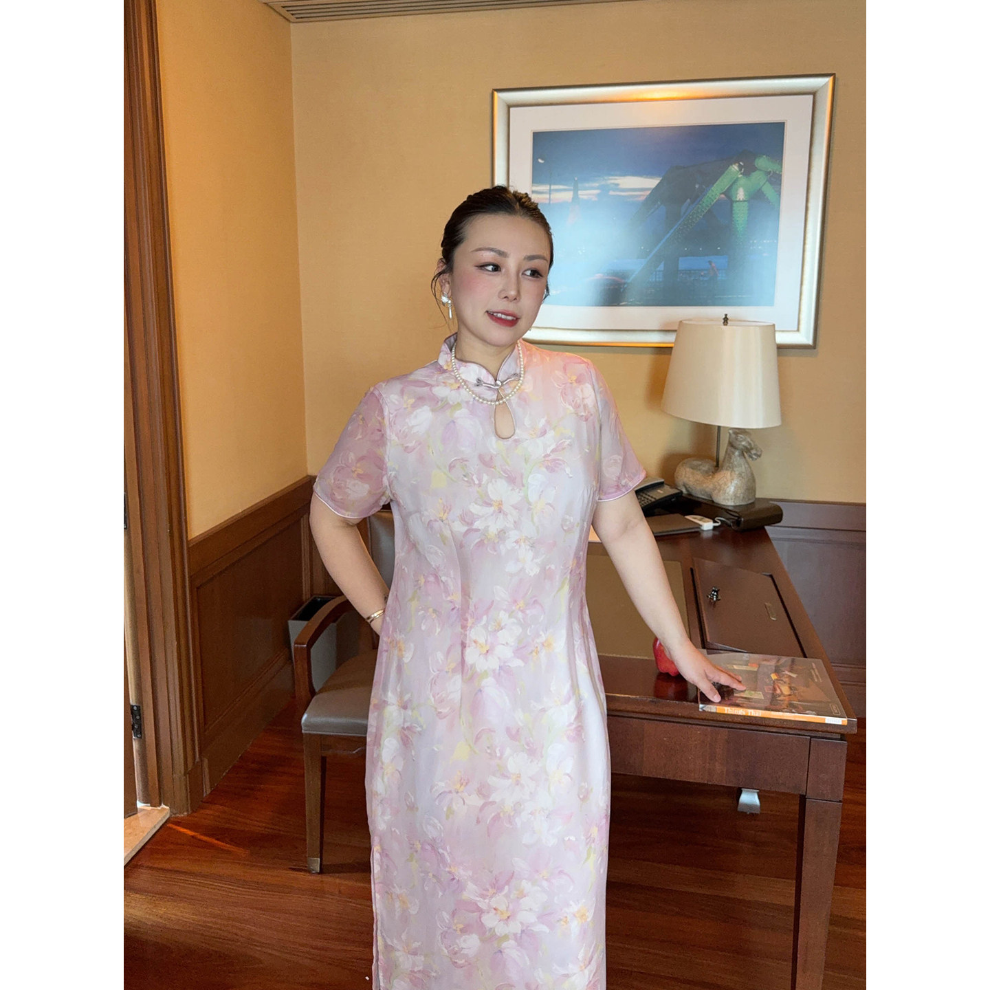 VOGANA戛纳家大码女装蜜桃胭脂菁致新中式国风宽松显瘦旗袍连衣裙