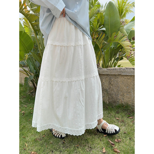 VOGANA戛纳家大码女装初恋氛围白月光半裙纯欲高腰刺绣A字半身裙