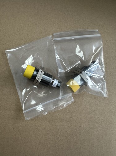 TURCK传感器NI15U-EM18WD-AD4X-H1141/3D 现货9成新如图包邮直拍