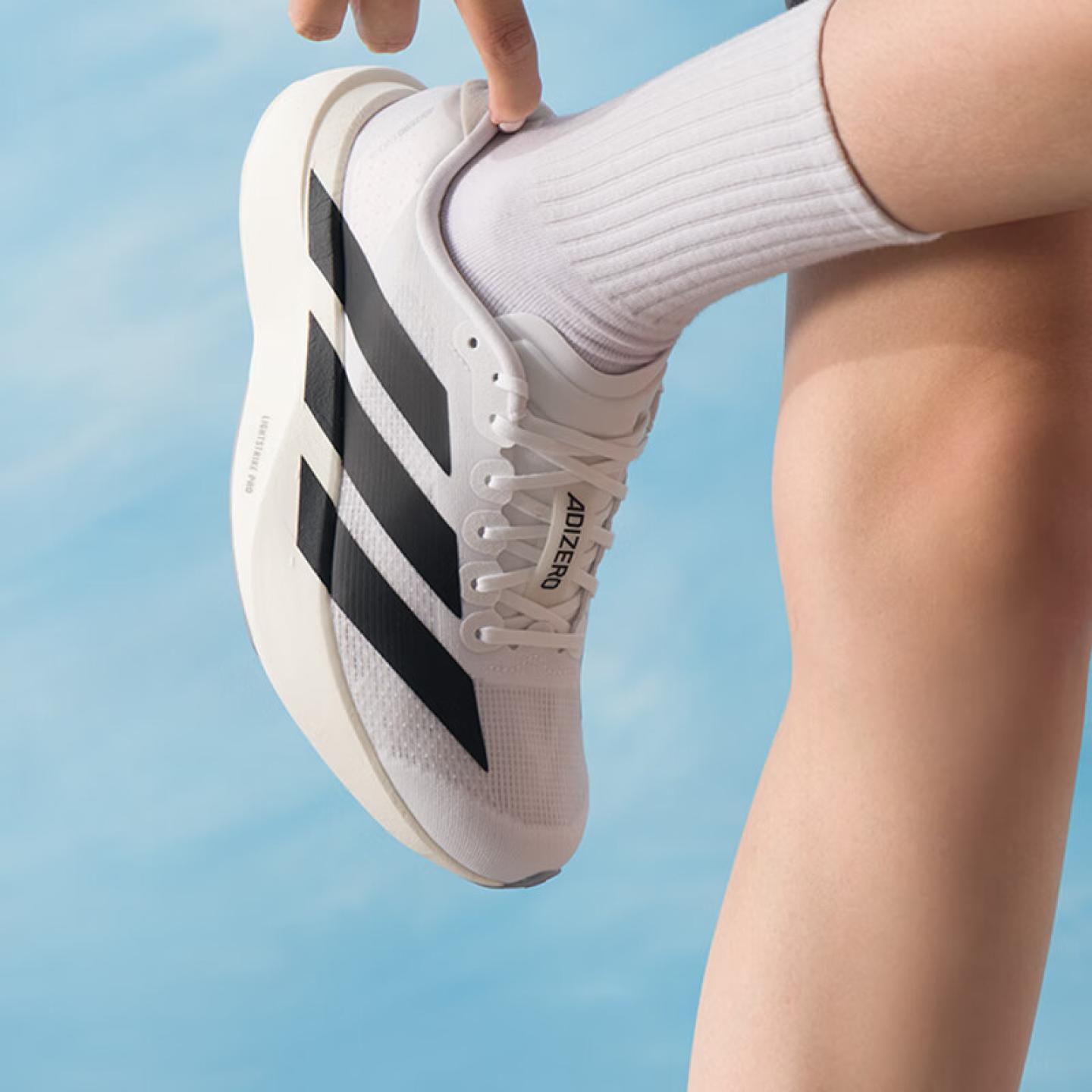 阿迪达斯女鞋2025新款秋季运动鞋ADIZERO EVO SL透气跑步鞋JH6208