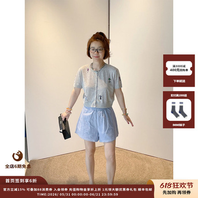 蕾丝边松紧腰短裤