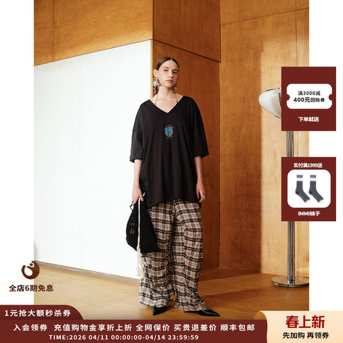 OIIORIRI26SS学院徽章宽松T恤