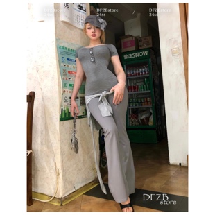 DFZBstore 面膜套装 百搭帖服大圆领T&腰部交叉口袋褶皱显臀裤