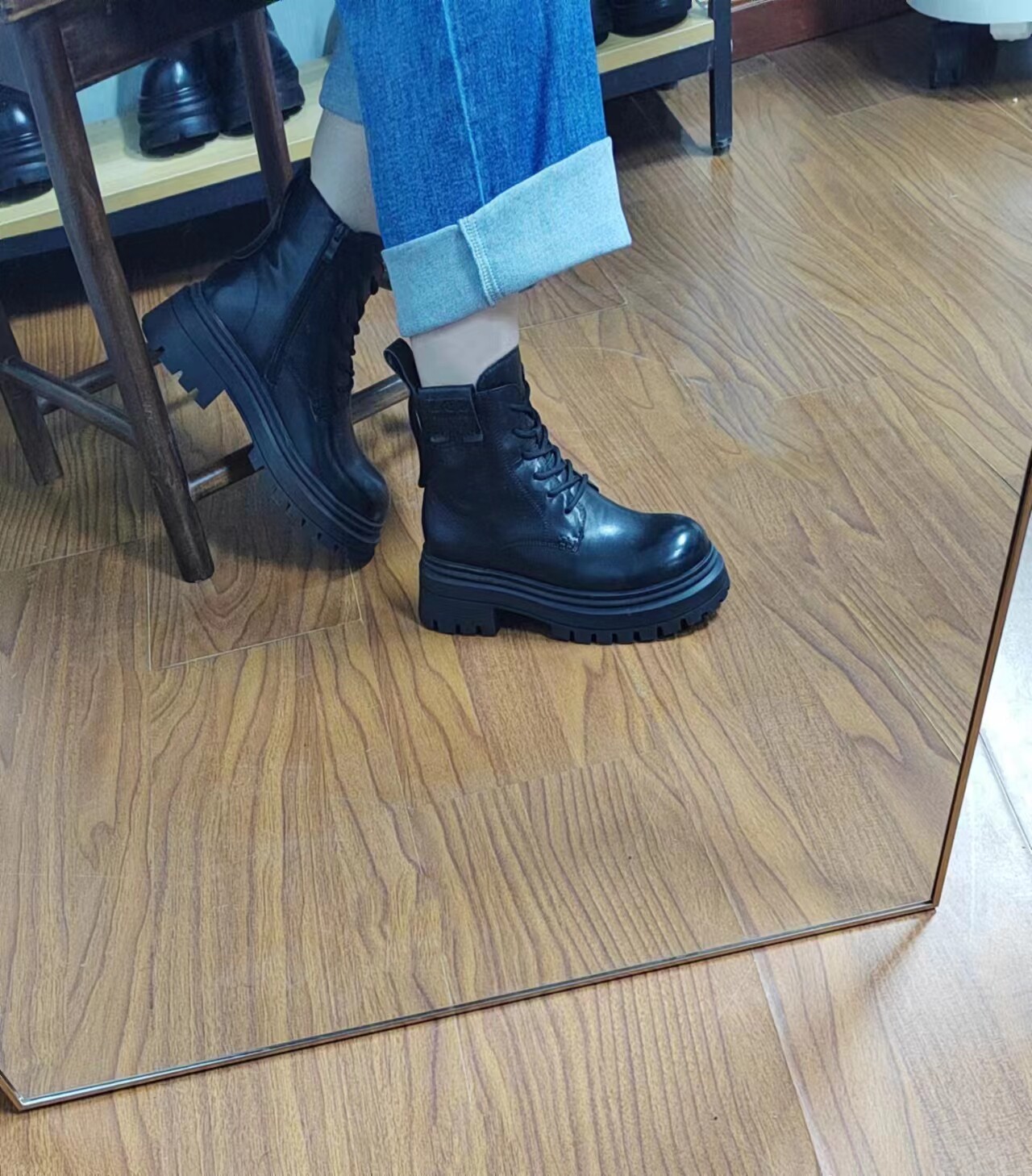 头层小牛皮马丁靴女2025年春秋新款英伦复古百搭松糕厚底粗跟短靴