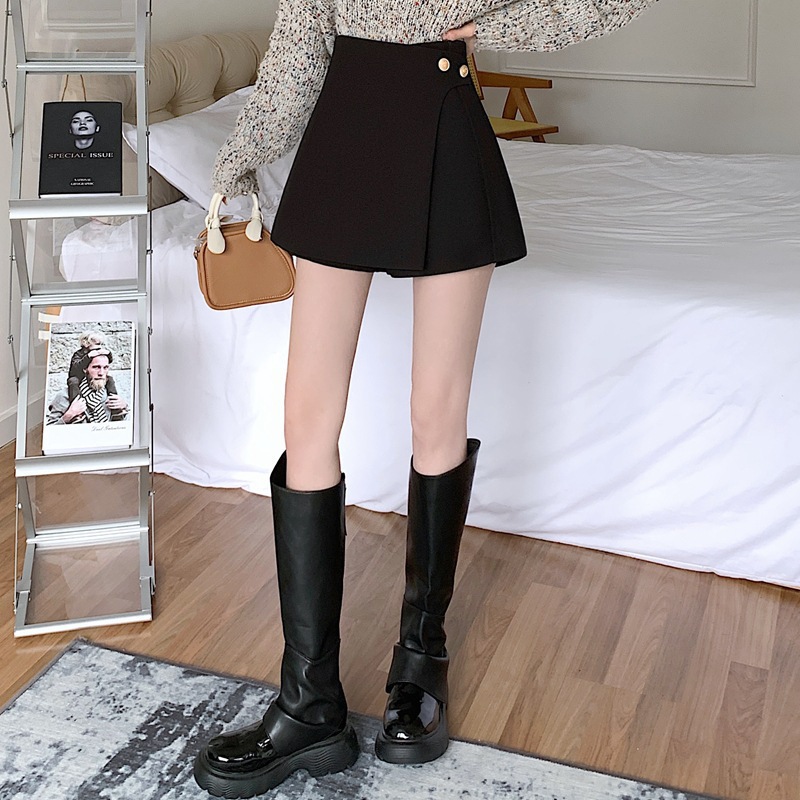 裤裙假两件早秋2023外穿靴裤春季西装高腰a字阔腿裤小个子短裤女