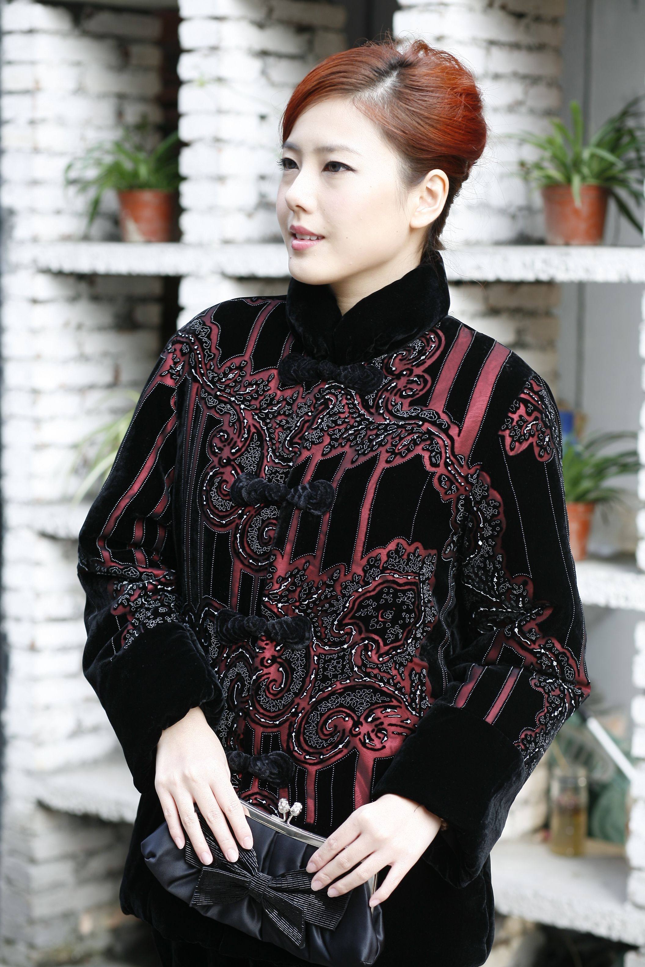 2026真丝绒棉衣清仓特价断码中老年妈妈装棉服金丝绒奶奶装棉袄