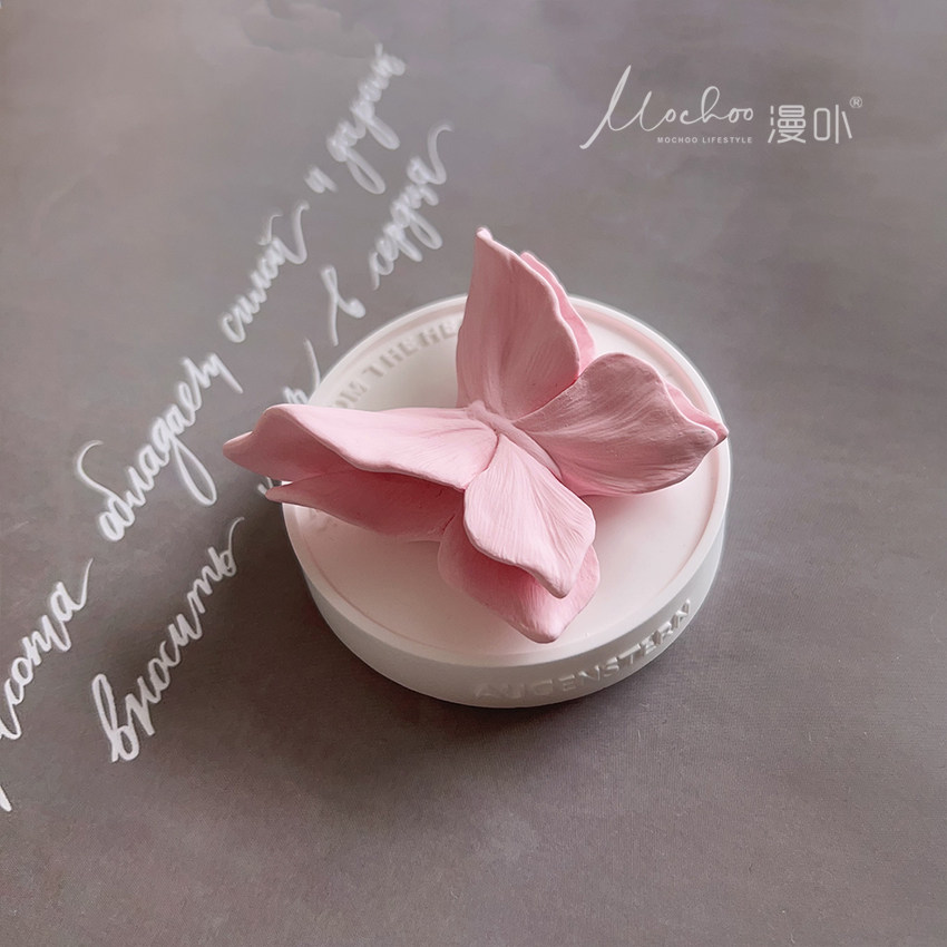 蝴蝶车载香薰摆件中控台装饰汽车香水女生高雅淡香送礼新车礼物,汽车用品/电子/清洗/改装,摆件,淘宝优惠券,粉丝福利购,淘宝优惠卷