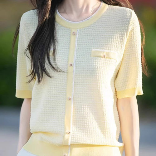 法式小香风薄款冰丝短袖T恤女2026新款设计感超好看针织上衣小衫
