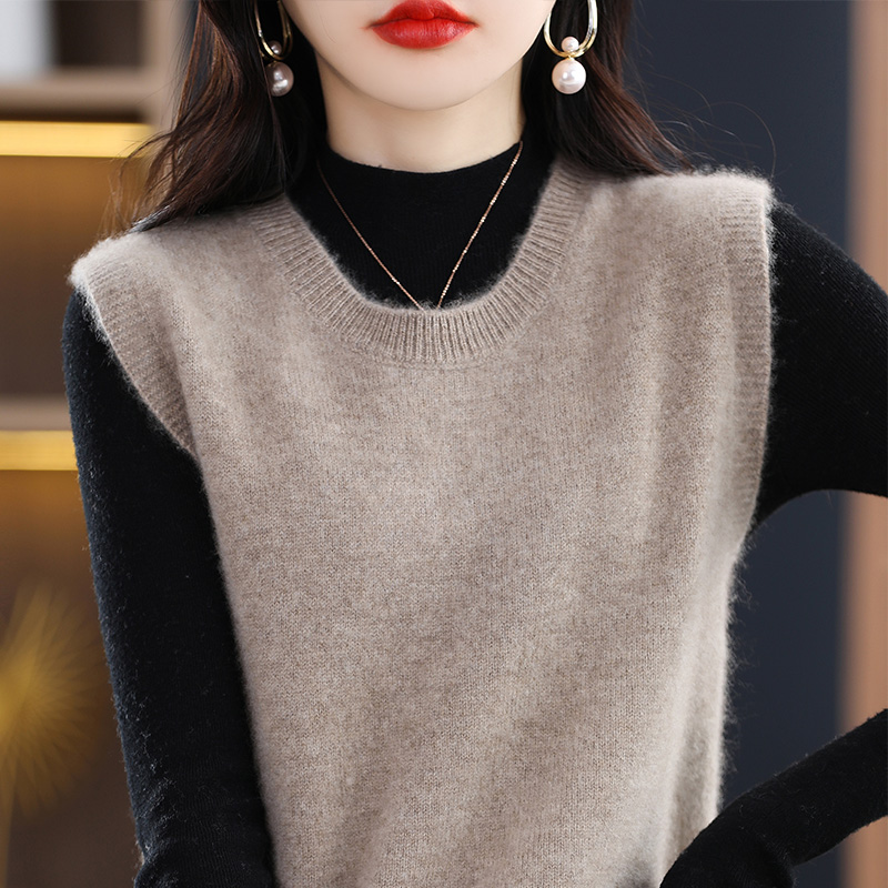 圆领羊毛针织马甲背心女短款