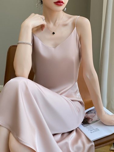 三醋酸真丝吊带连衣裙女夏