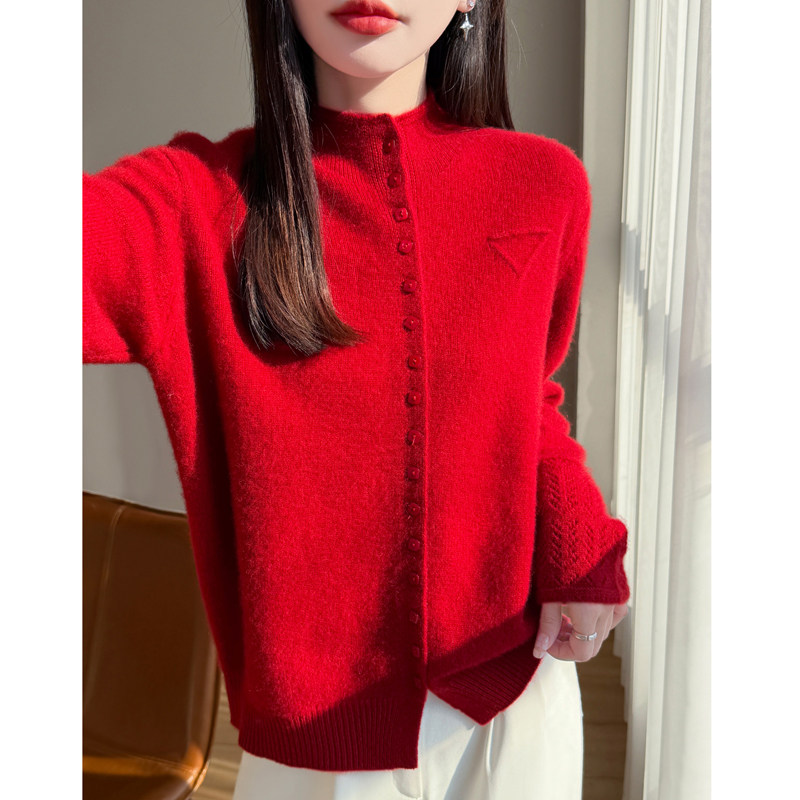 温柔慵懒风新年红色立领羊毛开衫女春季宽松纽扣针织衫毛衣保暖,女装/女士精品,毛针织衫,淘宝优惠券,粉丝福利购,淘宝优惠卷