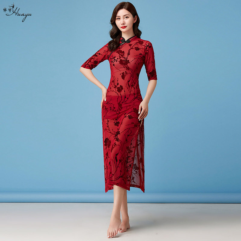红色现代修身复古网纱弹力旗袍
