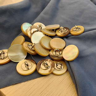 大牌天然黄蝶贝壳POLO高脚针织开衫高端纽扣男女衬衫领口扣子现货