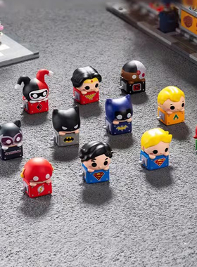 正版DC正义联盟系列盲袋盲盒迷你豆萌粒超人蝙蝠侠手办摆件周边