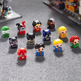 正版DC正义联盟系列盲袋盲盒迷你豆萌粒超人蝙蝠侠手办摆件周边