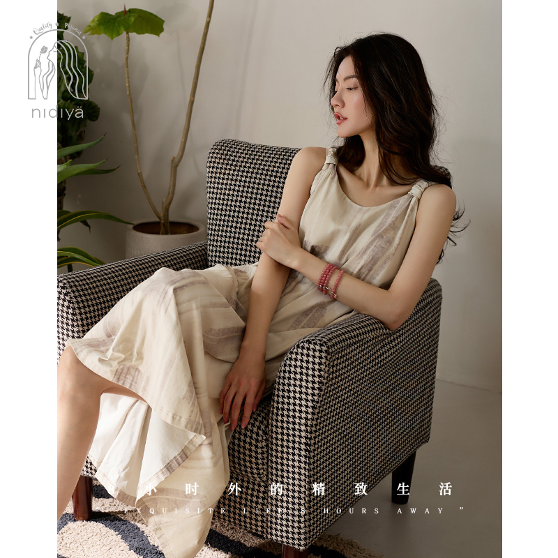 妮狄婭夏季涼感棉帶胸墊吊帶睡裙