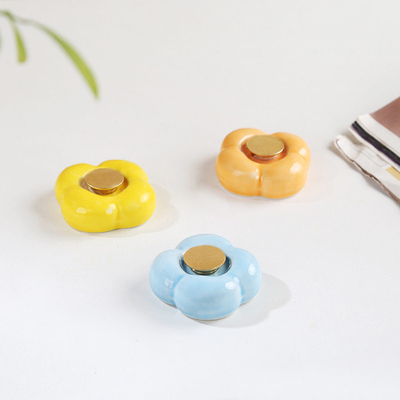 陶瓷小花朵托盘创意转转底座加轴承yoyo酱系列配件转转乐桌面摆件,家居饰品,桌面摆件,淘宝优惠券,粉丝福利购,淘宝优惠卷