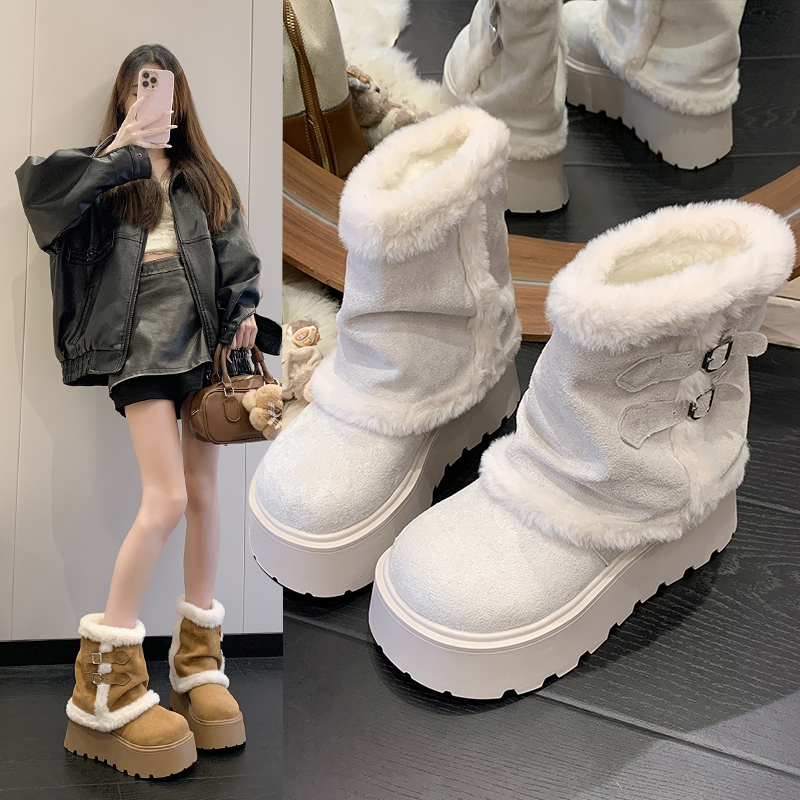 无注册商标白色复古厚底雪地靴