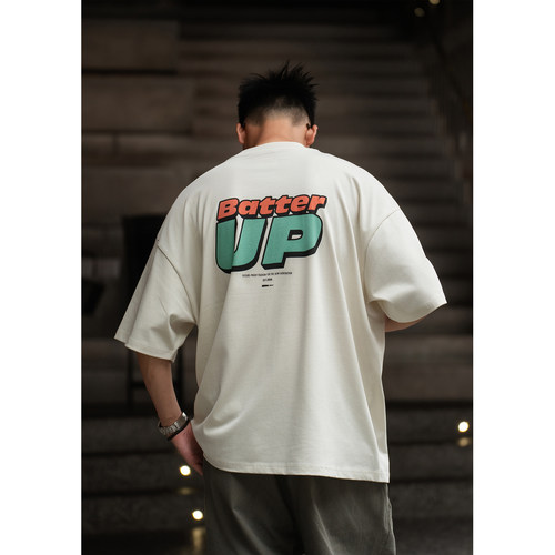 BatterUp街头字母宽松短袖T恤