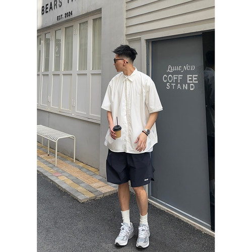batterup尖领纯色刺绣衬衫